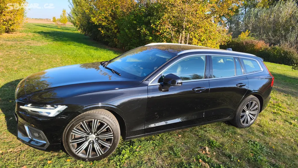 Volvo V60 B5 Inscri., 184 kW, automat, 2021, Kombi